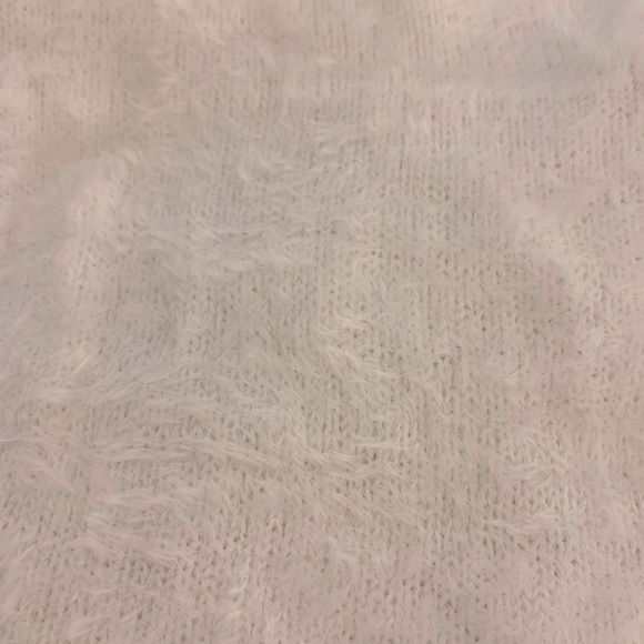 White fuzzy crop top from Dynamite - Picture 5 of 5